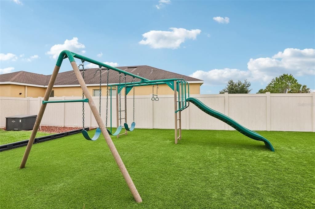For Sale: $725,000 (4 beds, 3 baths, 2797 Square Feet)