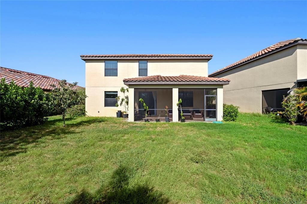 For Sale: $425,000 (4 beds, 3 baths, 2552 Square Feet)