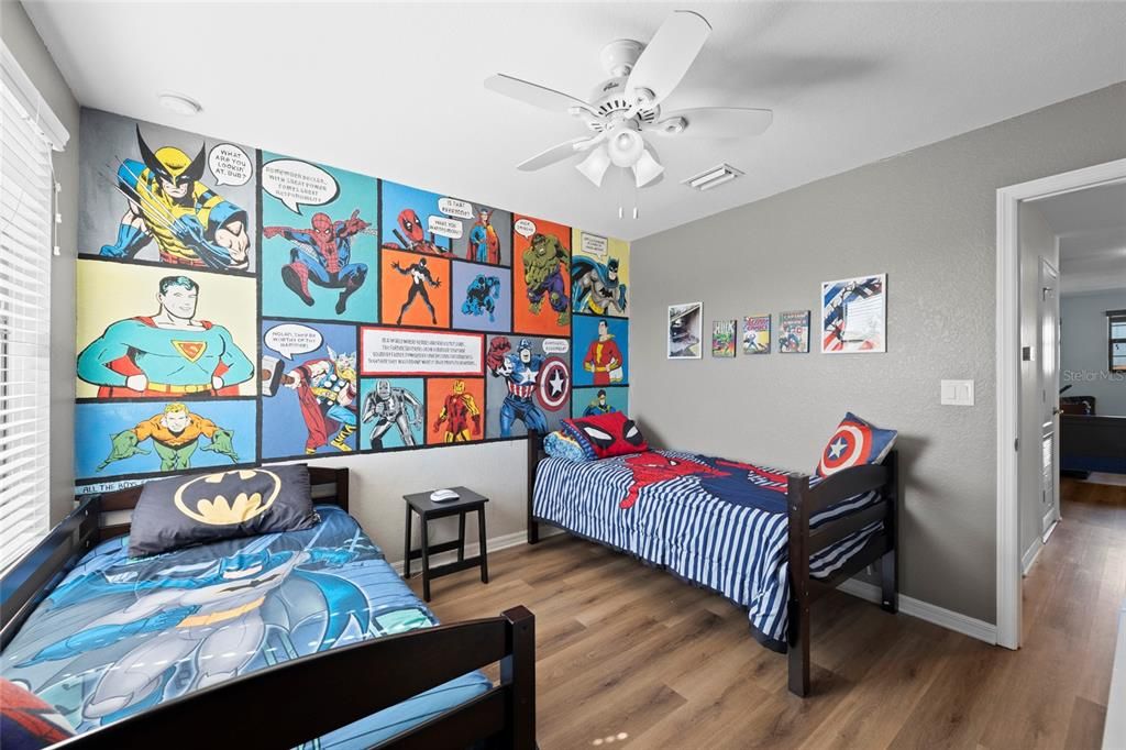 For Sale: $425,000 (4 beds, 3 baths, 2552 Square Feet)