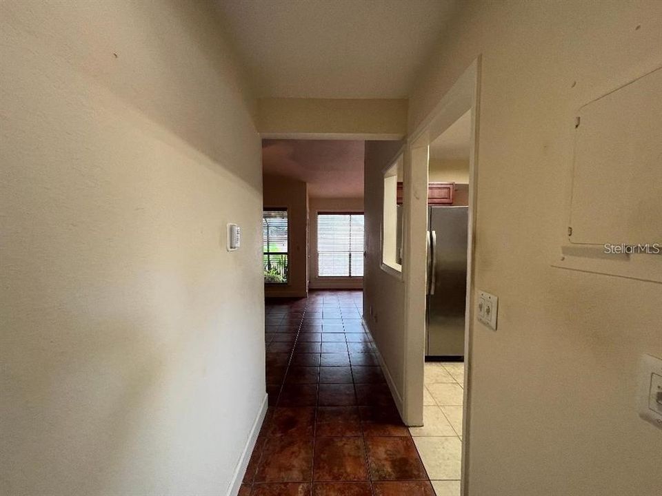 В аренду: $1,295 (1 спален, 1 ванн, 842 Квадратных фут)