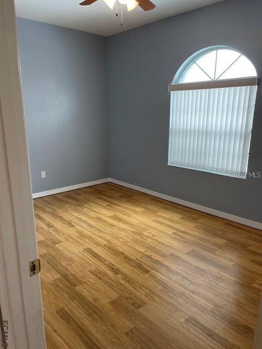 For Rent: $2,300 (3 beds, 2 baths, 1637 Square Feet)
