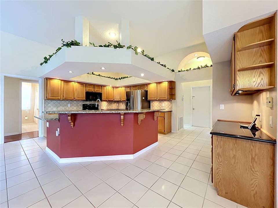 For Sale: $699,900 (4 beds, 3 baths, 2865 Square Feet)
