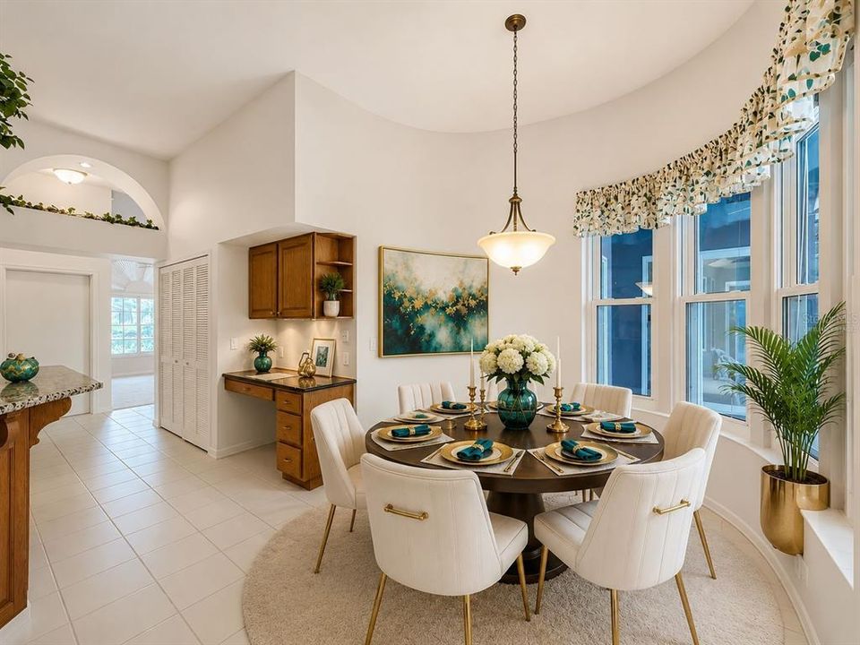 For Sale: $699,900 (4 beds, 3 baths, 2865 Square Feet)