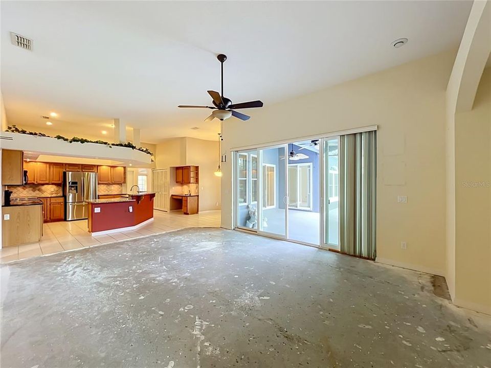 For Sale: $699,900 (4 beds, 3 baths, 2865 Square Feet)