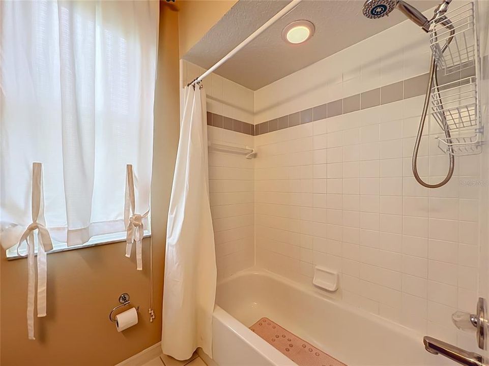 For Sale: $699,900 (4 beds, 3 baths, 2865 Square Feet)