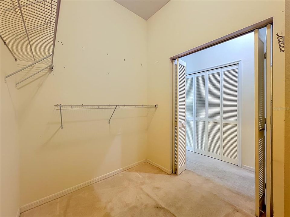 For Sale: $699,900 (4 beds, 3 baths, 2865 Square Feet)