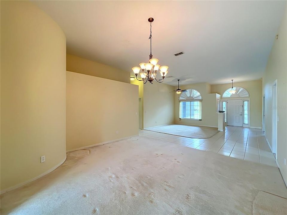 For Sale: $699,900 (4 beds, 3 baths, 2865 Square Feet)