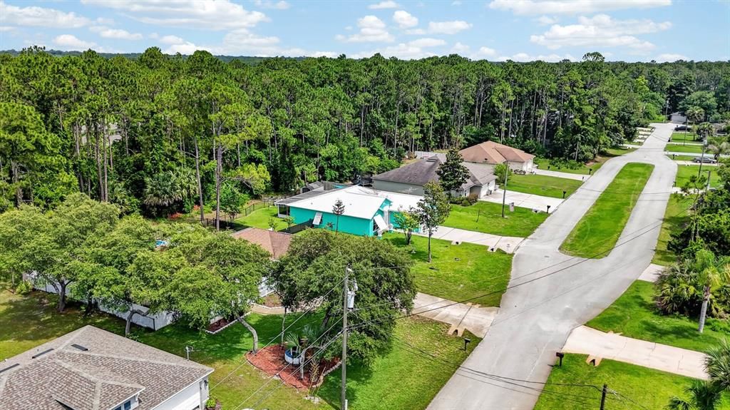 For Sale: $335,000 (3 beds, 2 baths, 1598 Square Feet)