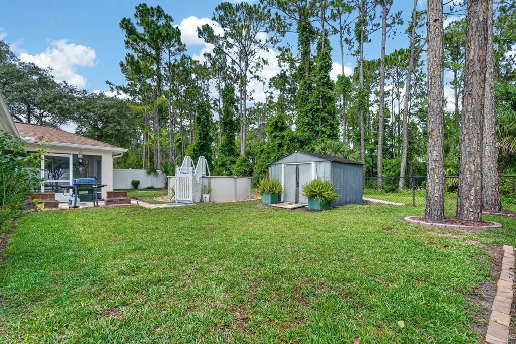 For Sale: $335,000 (3 beds, 2 baths, 1598 Square Feet)