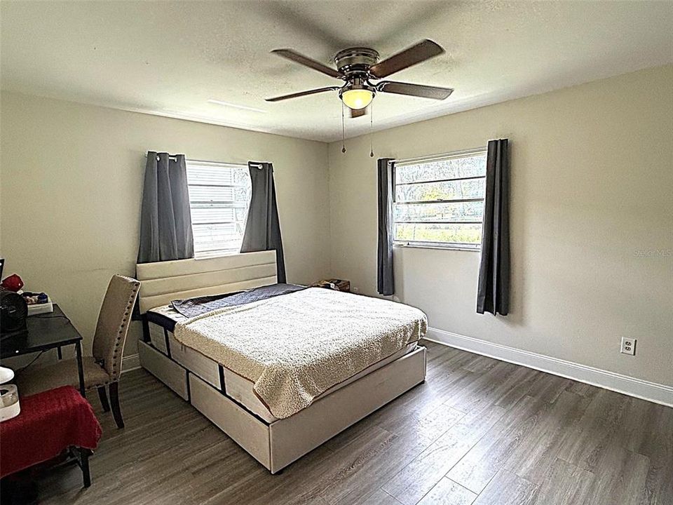 For Sale: $244,900 (3 beds, 2 baths, 1344 Square Feet)