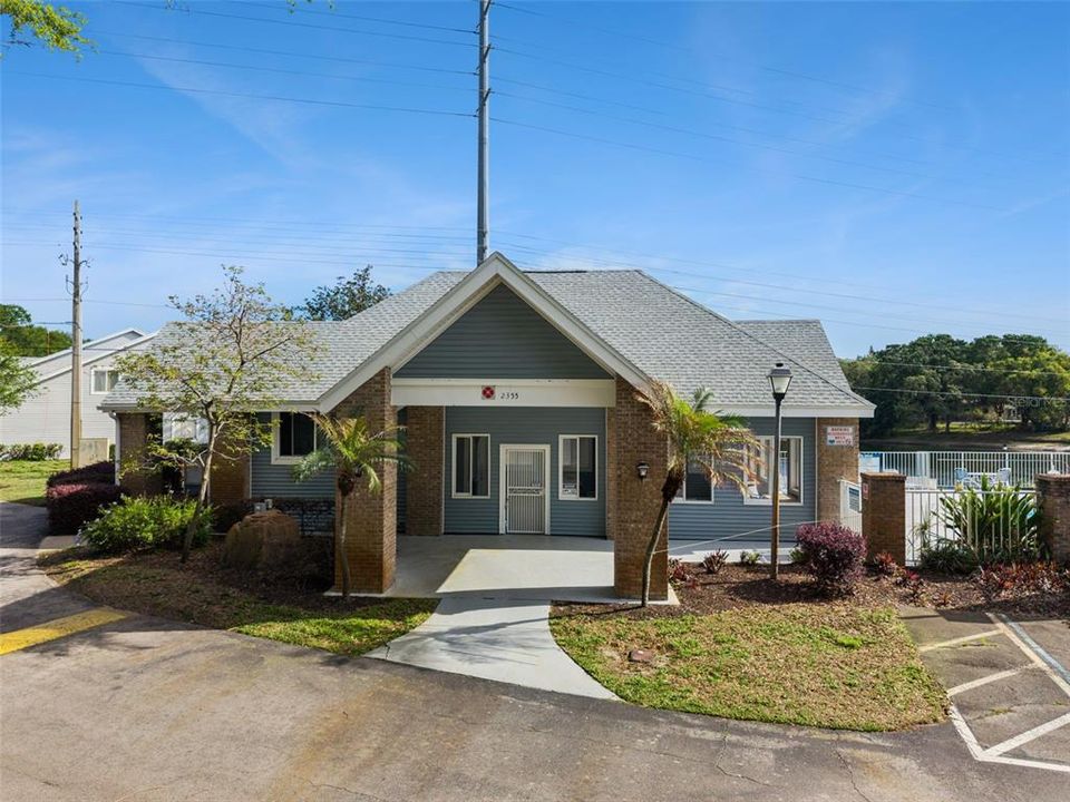 For Rent: $2,150 (2 beds, 2 baths, 1112 Square Feet)