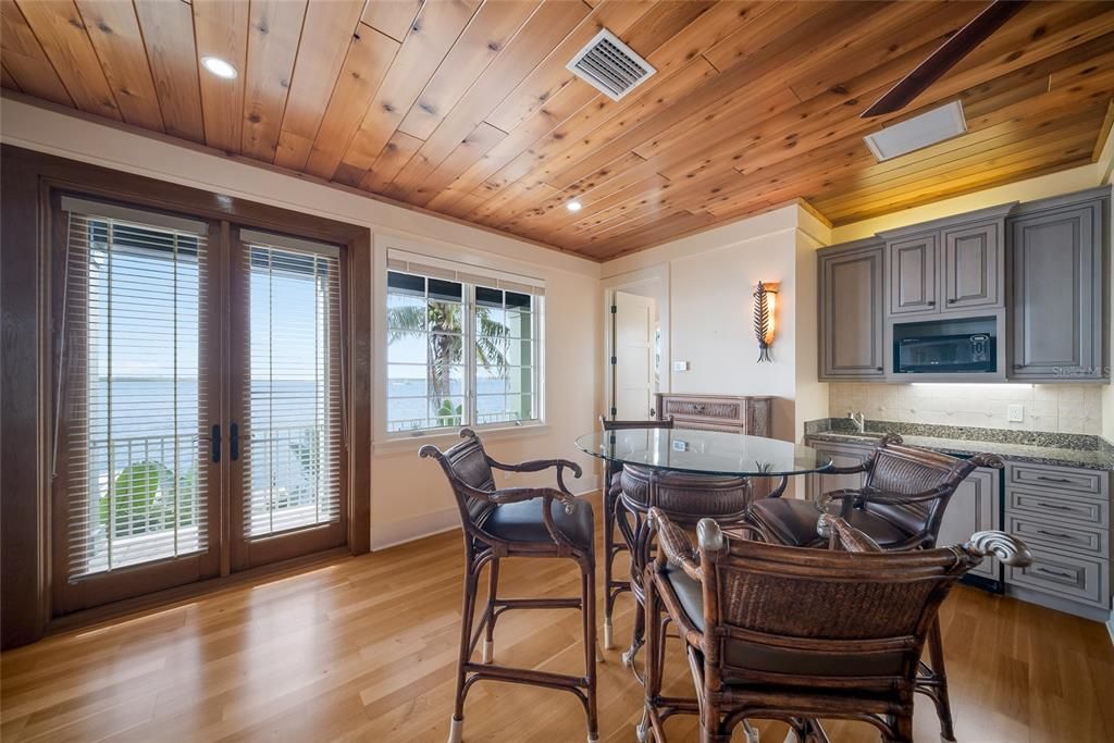 For Sale: $5,495,000 (4 beds, 4 baths, 4007 Square Feet)