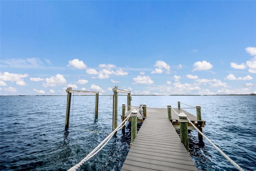 For Sale: $5,495,000 (4 beds, 4 baths, 4007 Square Feet)