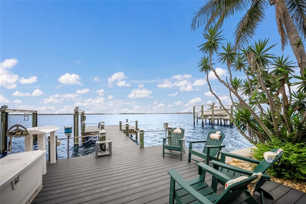 For Sale: $5,495,000 (4 beds, 4 baths, 4007 Square Feet)
