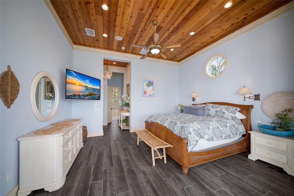 For Sale: $5,495,000 (4 beds, 4 baths, 4007 Square Feet)