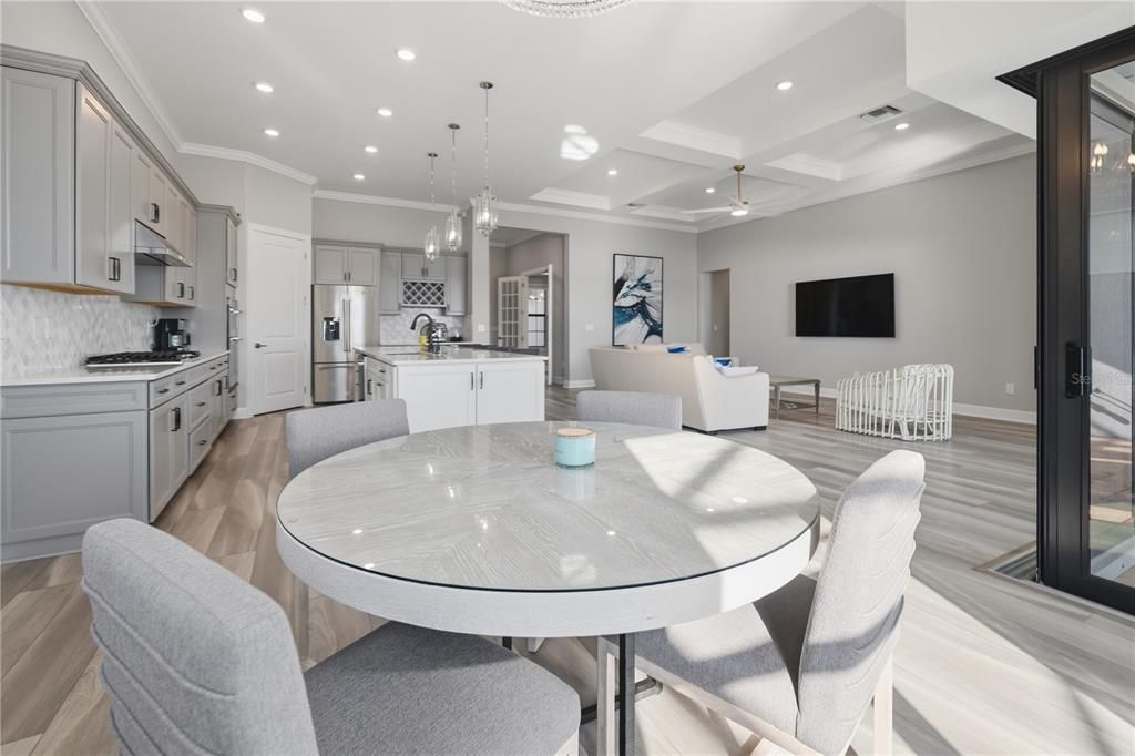 В аренду: $8,500 (3 спален, 3 ванн, 2486 Квадратных фут)