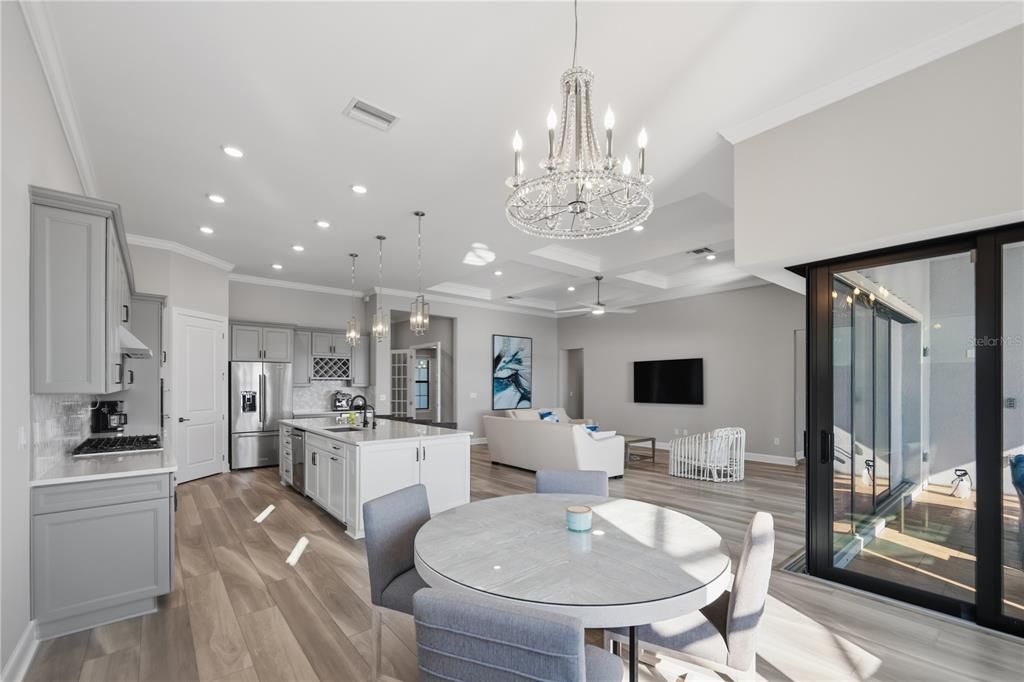 В аренду: $8,500 (3 спален, 3 ванн, 2486 Квадратных фут)