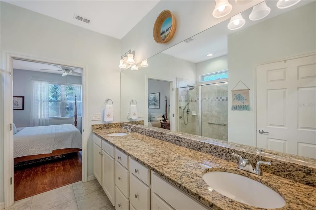 For Sale: $346,643 (2 beds, 2 baths, 1687 Square Feet)