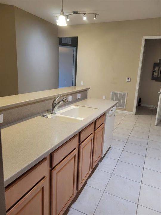 For Sale: $398,000 (3 beds, 2 baths, 1880 Square Feet)