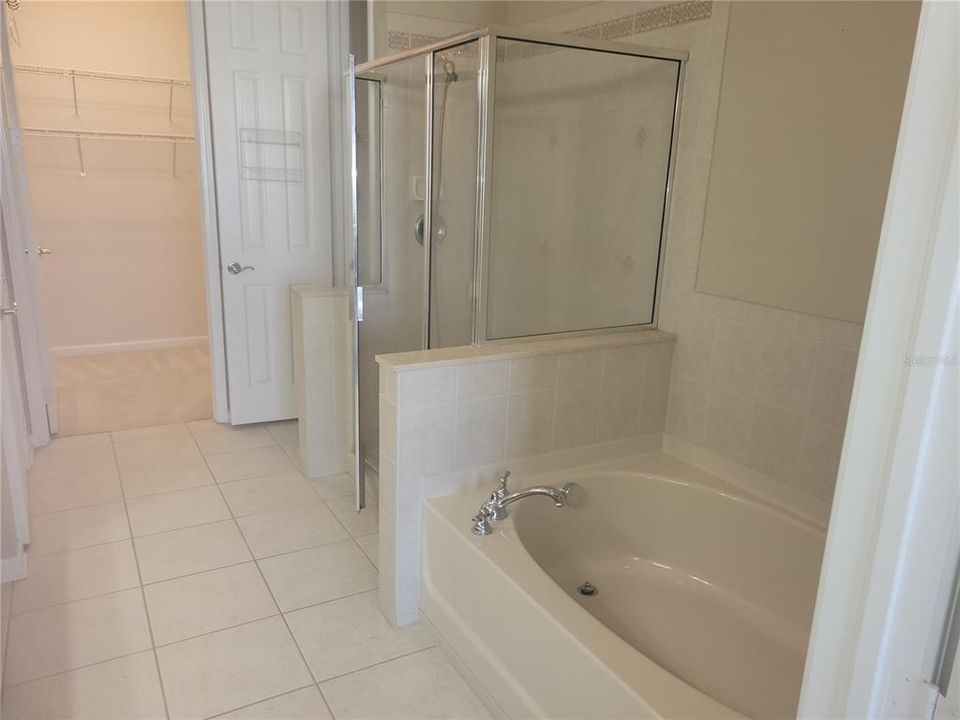 For Sale: $398,000 (3 beds, 2 baths, 1880 Square Feet)