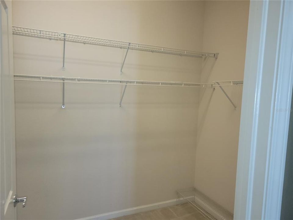 For Sale: $398,000 (3 beds, 2 baths, 1880 Square Feet)
