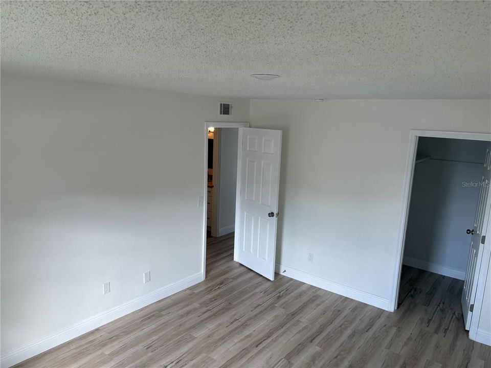 В аренду: $1,650 (2 спален, 1 ванн, 960 Квадратных фут)