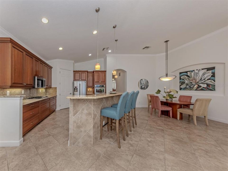For Sale: $495,000 (3 beds, 2 baths, 2326 Square Feet)