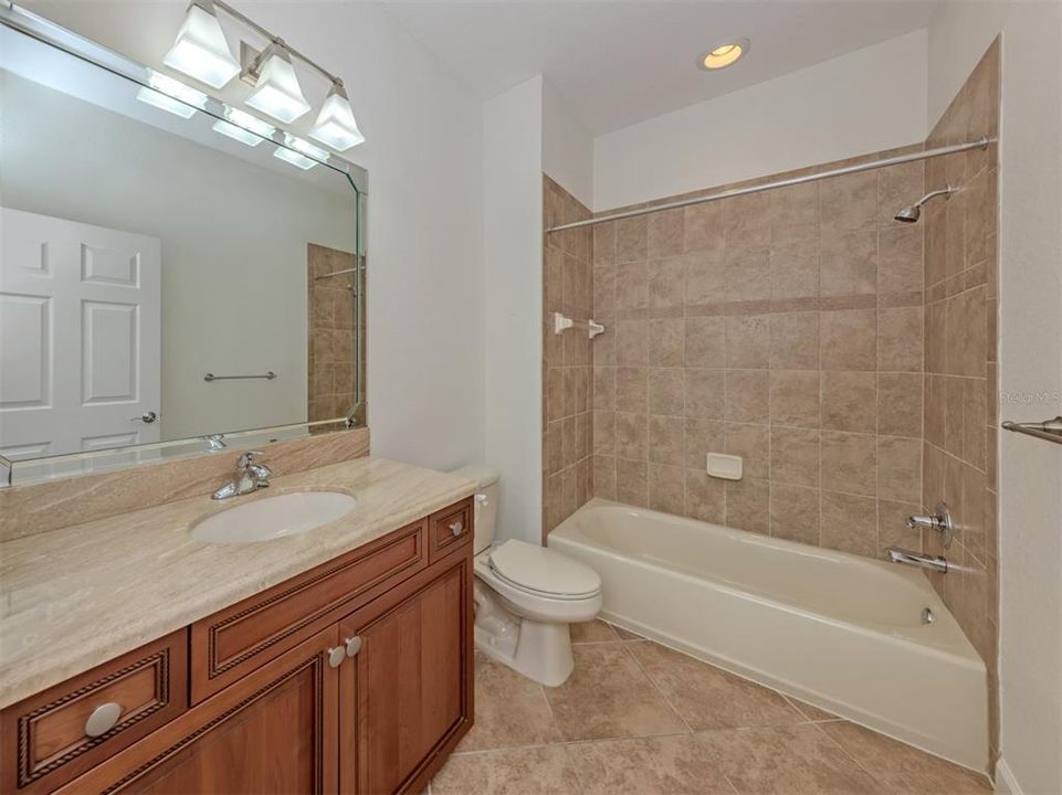 For Sale: $495,000 (3 beds, 2 baths, 2326 Square Feet)