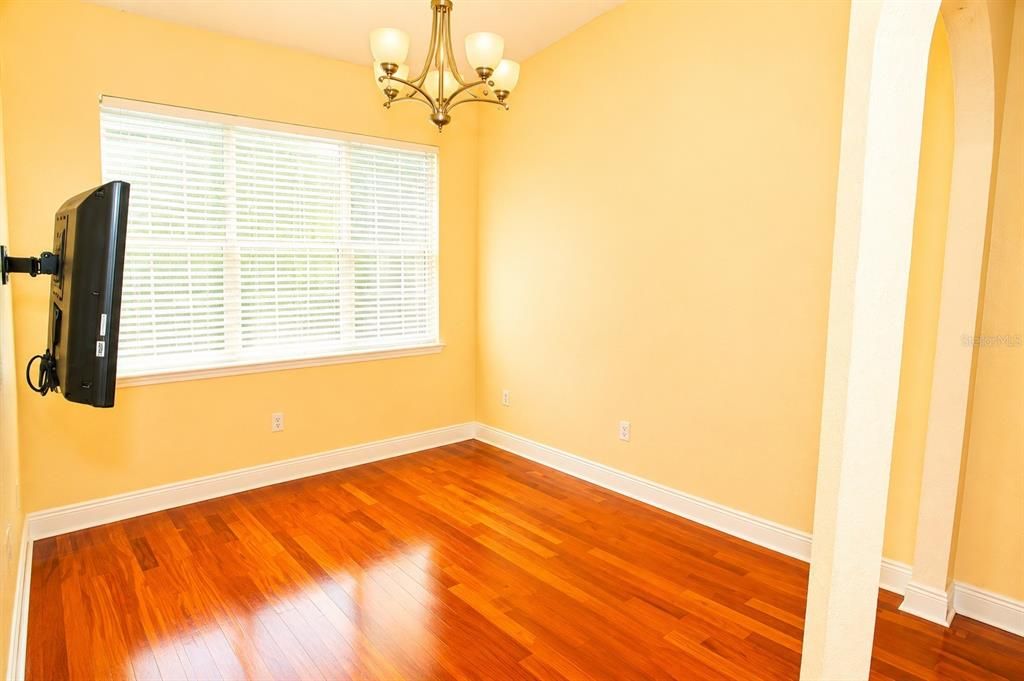 For Sale: $515,000 (4 beds, 3 baths, 3310 Square Feet)