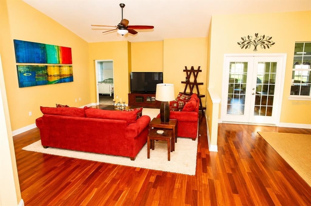 For Sale: $515,000 (4 beds, 3 baths, 3310 Square Feet)