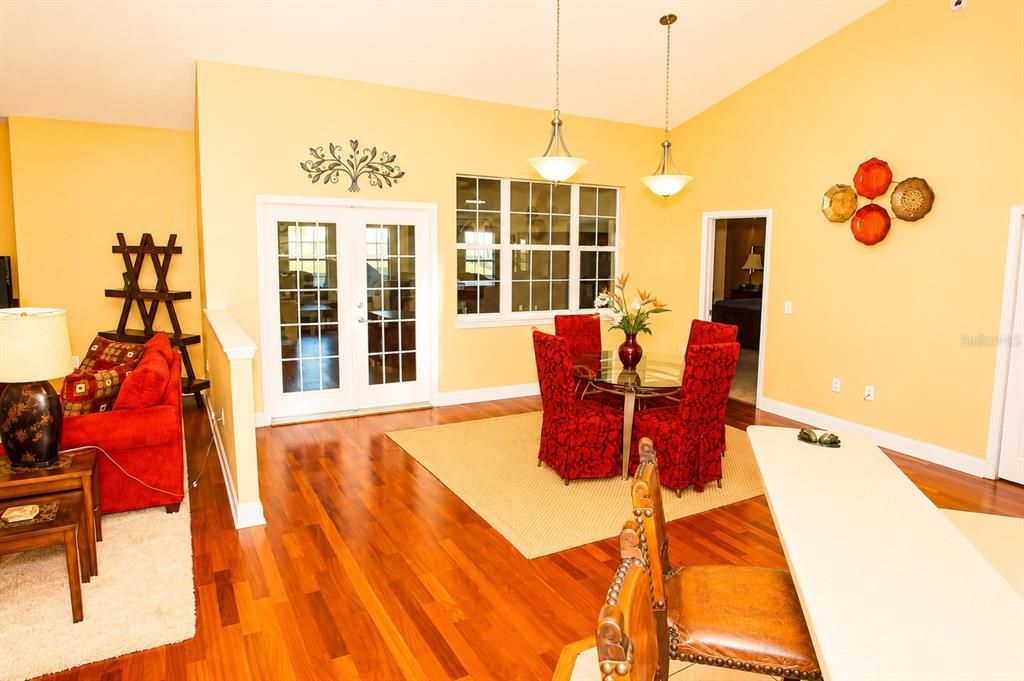 For Sale: $515,000 (4 beds, 3 baths, 3310 Square Feet)