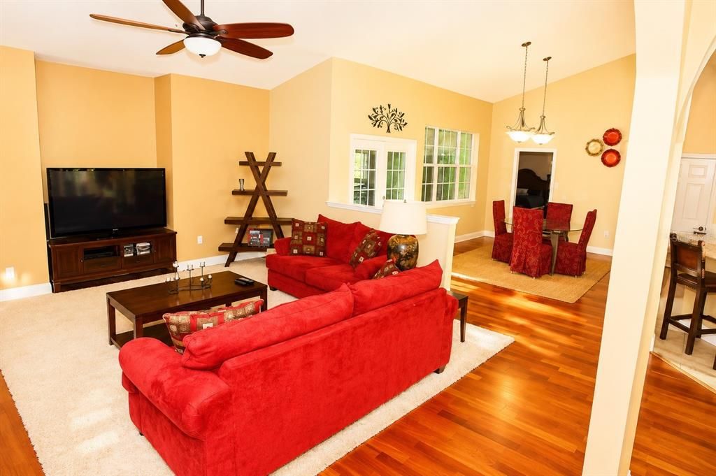 For Sale: $515,000 (4 beds, 3 baths, 3310 Square Feet)