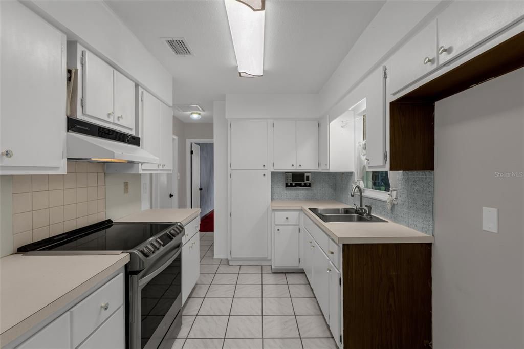 En Venta: $399,900 (3 camas, 2 baños, 1888 Pies cuadrados)