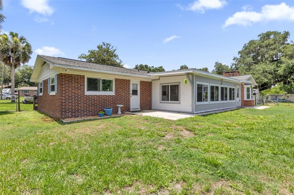 En Venta: $399,900 (3 camas, 2 baños, 1888 Pies cuadrados)