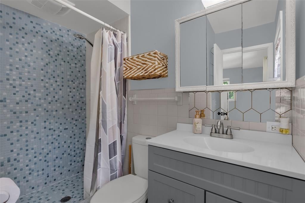 En Venta: $399,900 (3 camas, 2 baños, 1888 Pies cuadrados)
