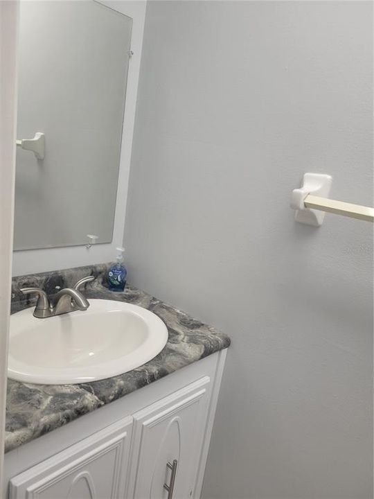 For Sale: $97,500 (1 beds, 1 baths, 790 Square Feet)