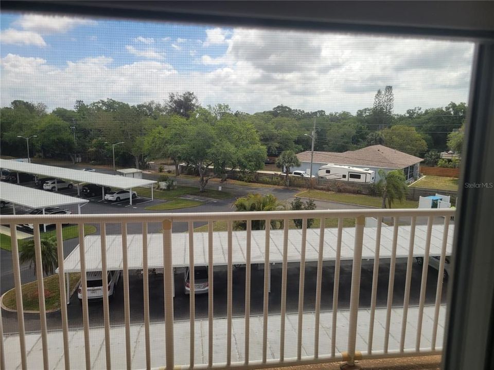 For Sale: $97,500 (1 beds, 1 baths, 790 Square Feet)