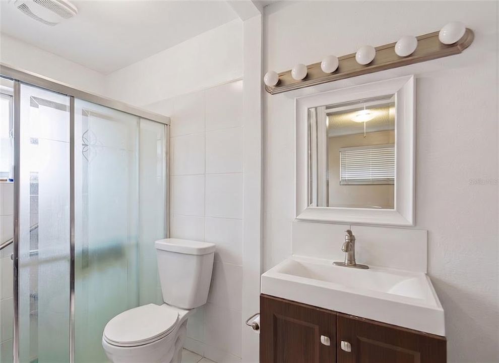 На продажу: $224,900 (3 спален, 2 ванн, 1602 Квадратных фут)