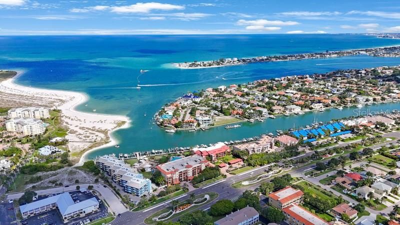 En Venta: $595,000 (2 camas, 2 baños, 1250 Pies cuadrados)