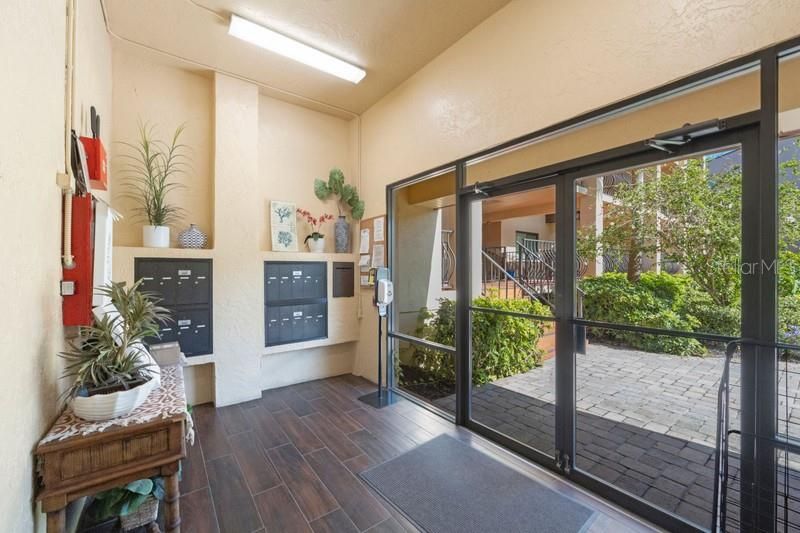 En Venta: $595,000 (2 camas, 2 baños, 1250 Pies cuadrados)