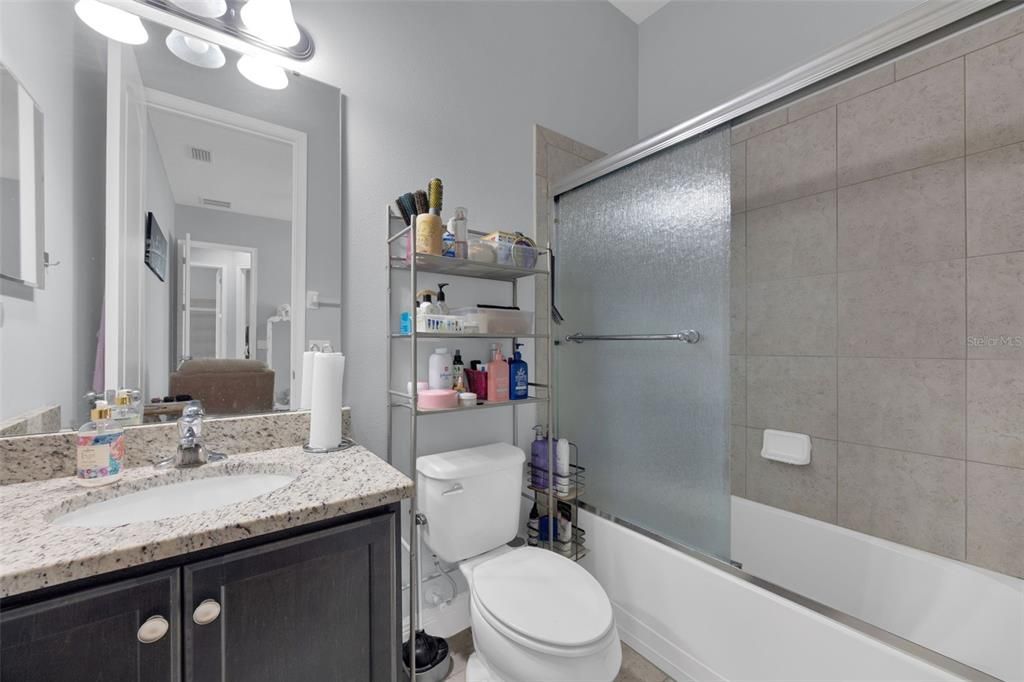 For Sale: $499,900 (3 beds, 3 baths, 2287 Square Feet)