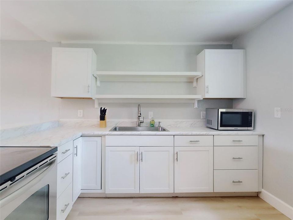В аренду: $1,450 (2 спален, 1 ванн, 1073 Квадратных фут)