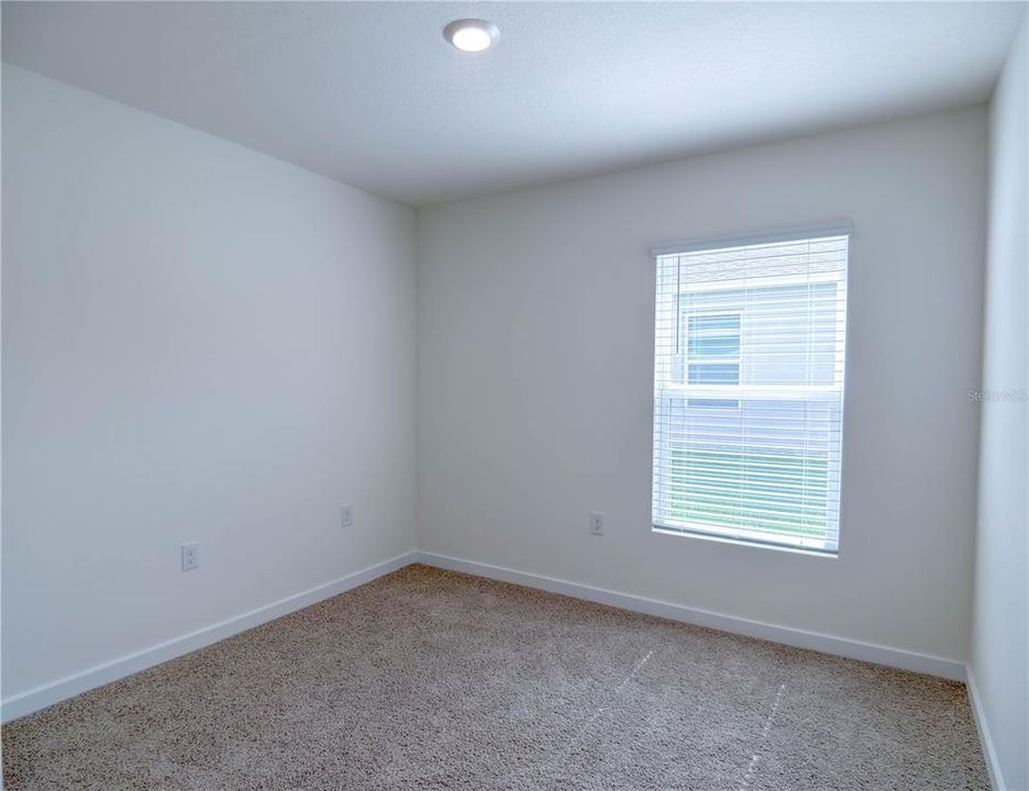 For Rent: $2,100 (3 beds, 2 baths, 1328 Square Feet)
