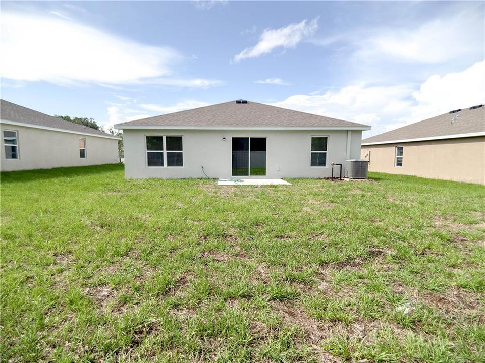 For Rent: $2,100 (3 beds, 2 baths, 1328 Square Feet)