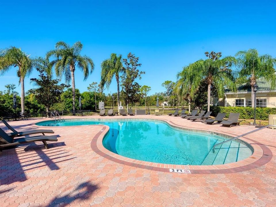 For Rent: $1,595 (2 beds, 1 baths, 1116 Square Feet)