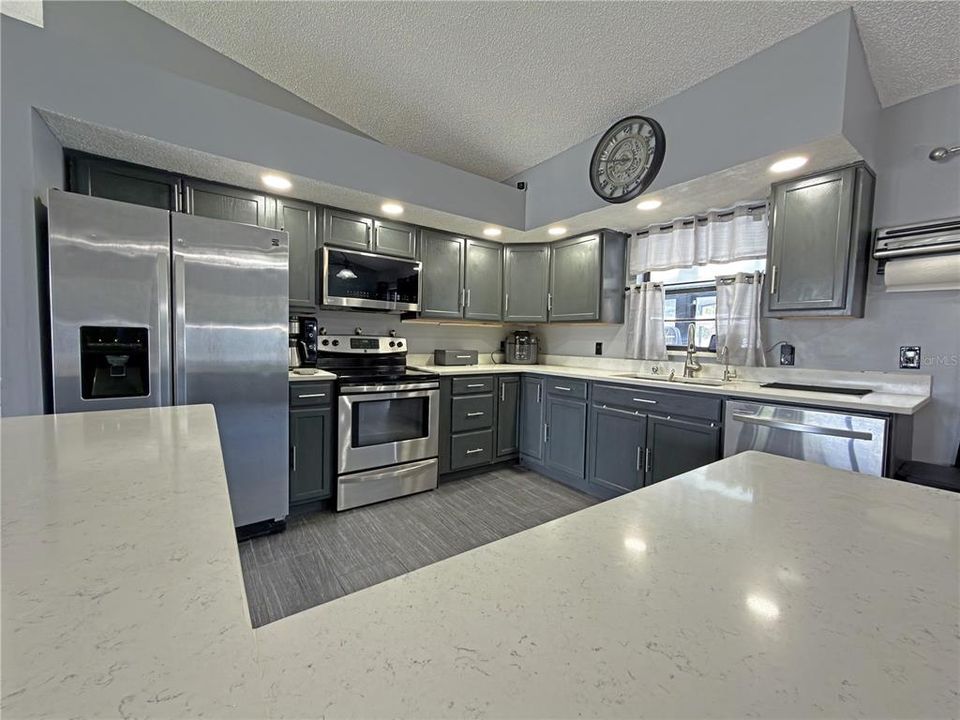 En Venta: $339,990 (3 camas, 2 baños, 1462 Pies cuadrados)
