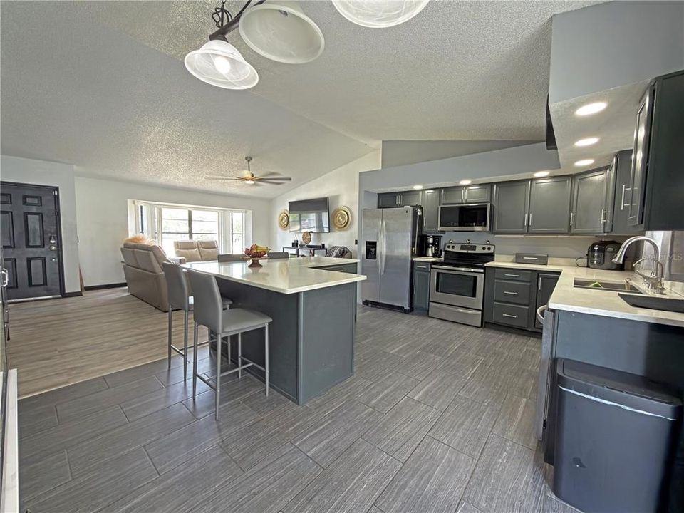 En Venta: $339,990 (3 camas, 2 baños, 1462 Pies cuadrados)