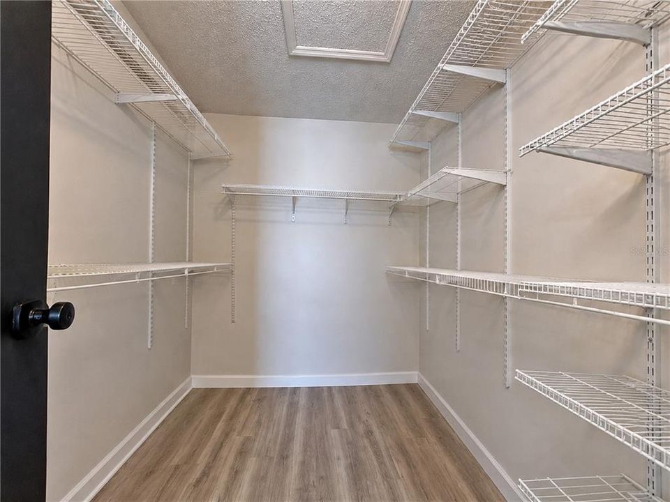 En Venta: $339,990 (3 camas, 2 baños, 1462 Pies cuadrados)