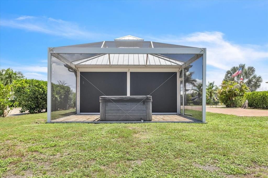 For Sale: $257,000 (1 beds, 1 baths, 264 Square Feet)