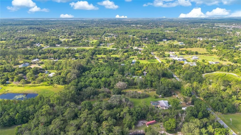 待售: $250,000 (2.85 acres)